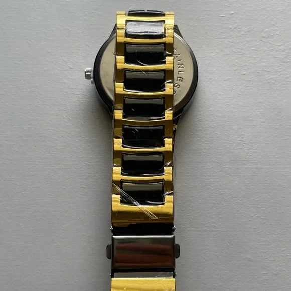 Men's Two Tone Black and Gold Quartz Watch New/Never Worn - Picture 4 of 4